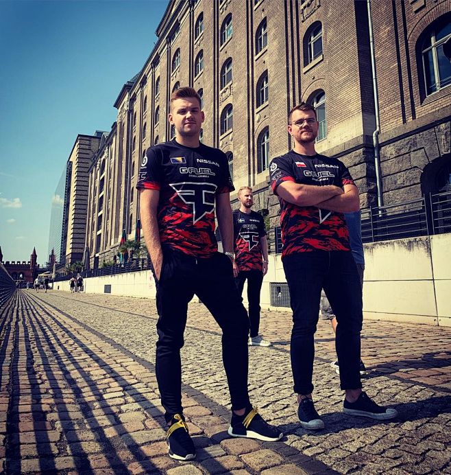 CSGO：精彩戏码轮番上演！IEM卡托维兹今日看点