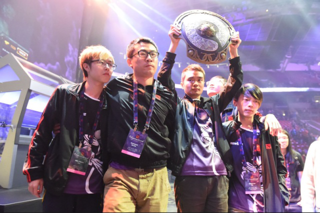 今日LPL赛果影响：BLG取胜大概率锁定S赛名额 仅需规避TES亚军选项