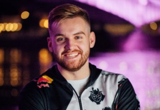 黑八奇迹？Puff飞羽漫天 3C发力战胜乐言队 双方进决胜局