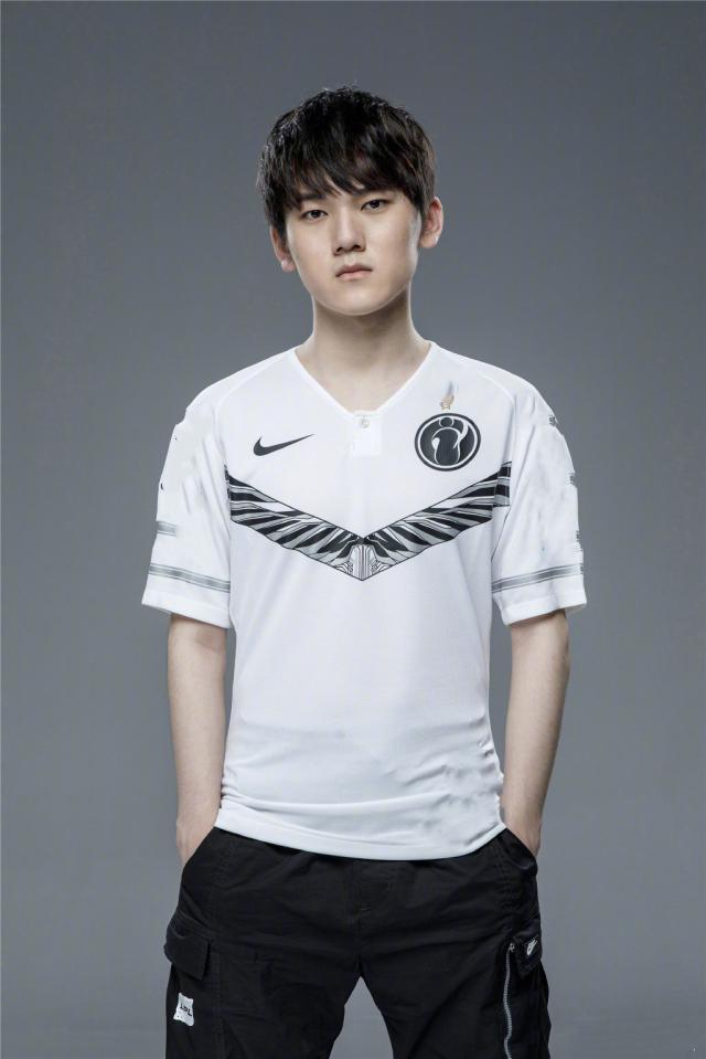 前Monte教练lmbt宣布回归寻找新战队