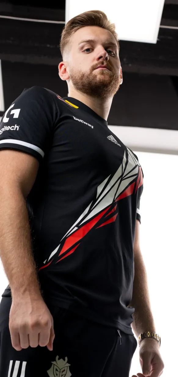 王者荣耀比分：2020KPL秋季赛，刚好起来又倒下，QG 1：3不敌VG