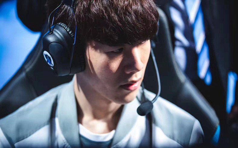 AdreN谈s1mple：他只属于顶尖赛事，不能再低了